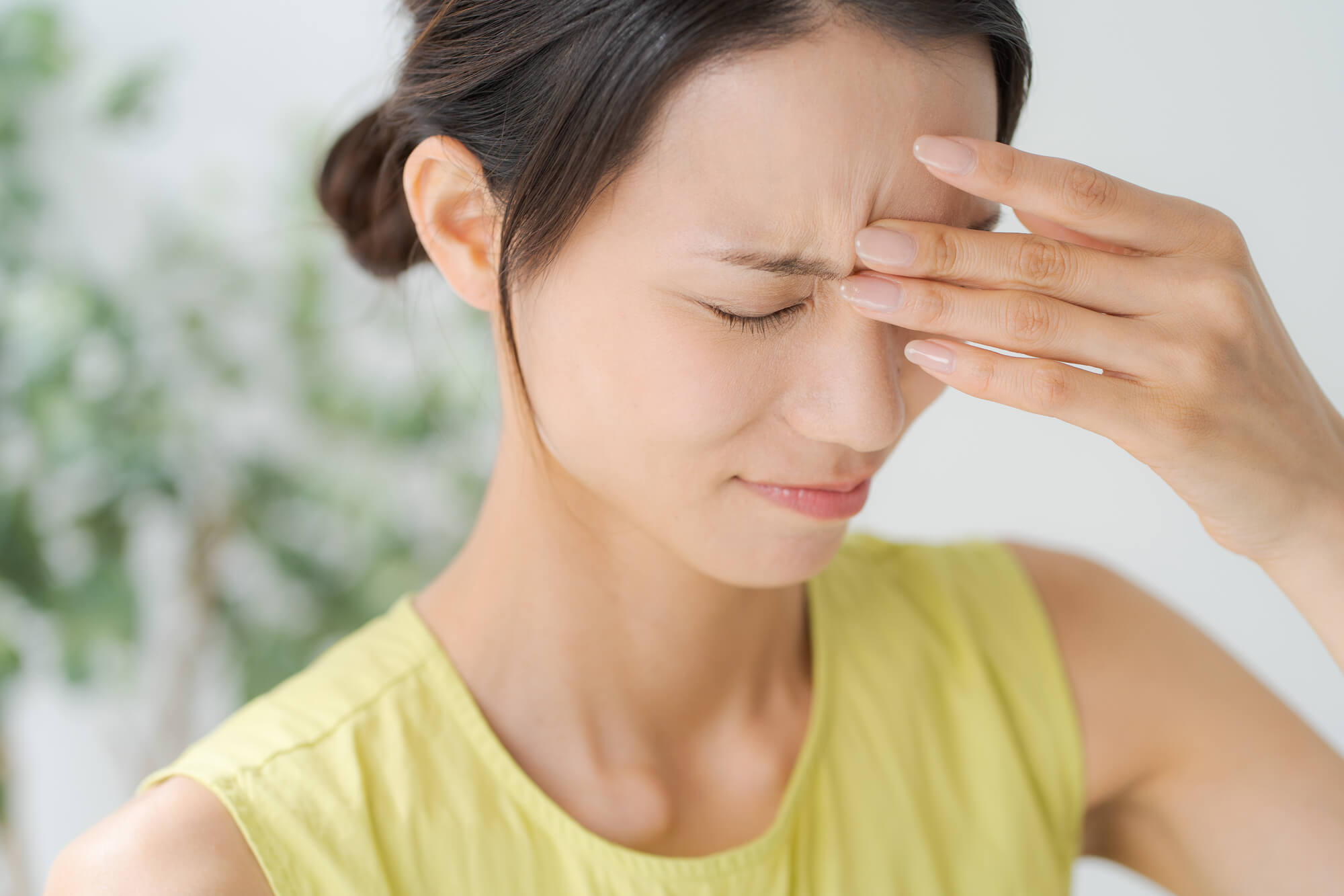 頚椎ヘルニアで「頭痛」が起こる原因