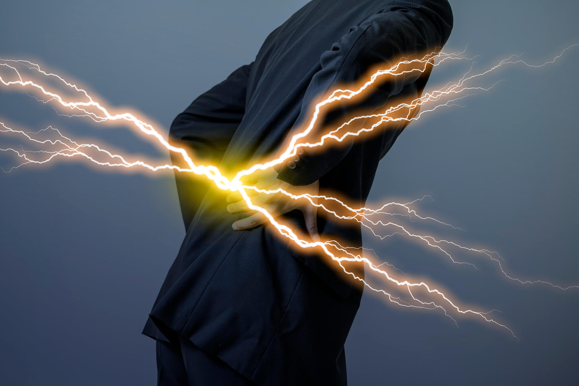 ぎっくり腰と腰椎椎間板ヘルニアの違い